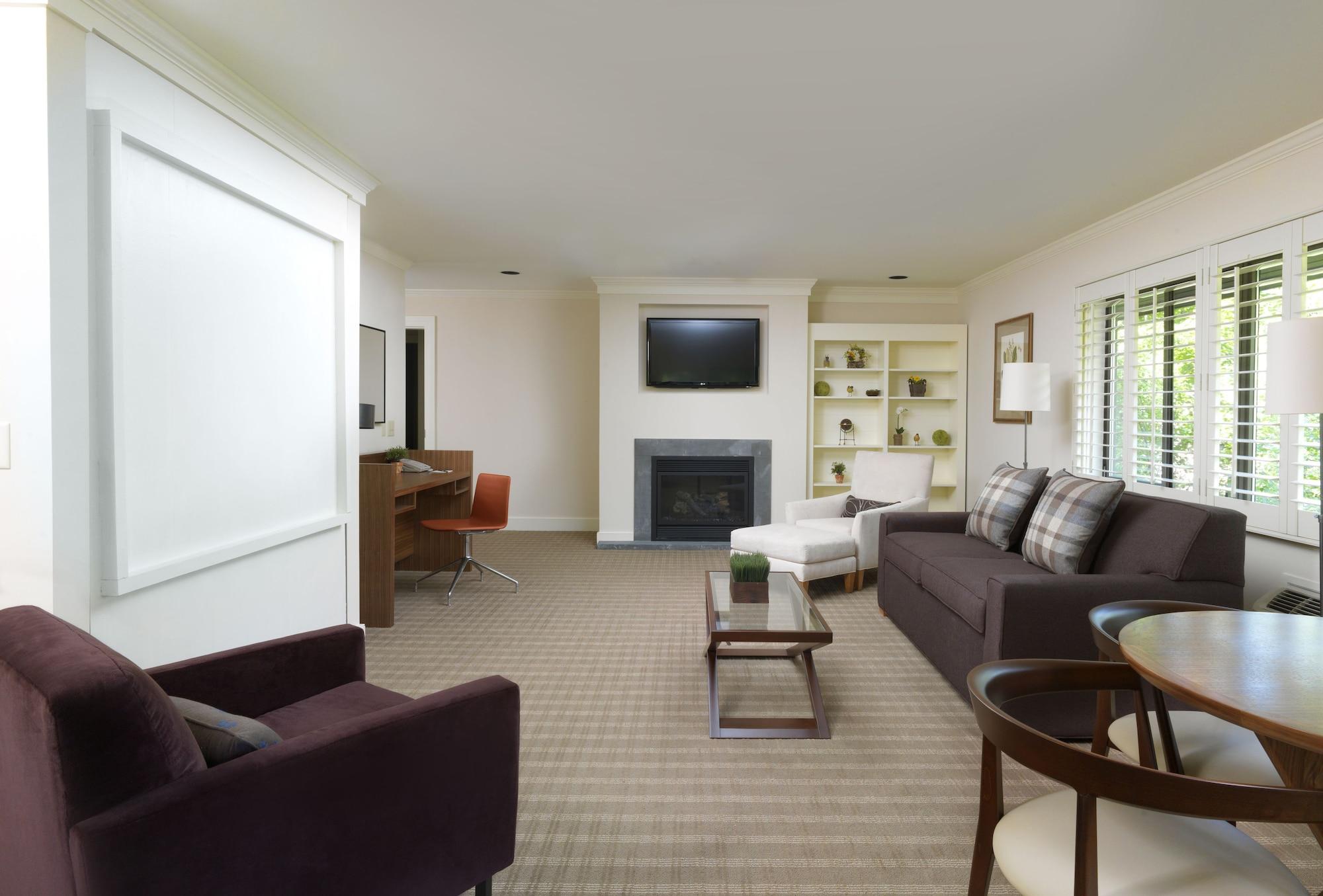 Topnotch Resort